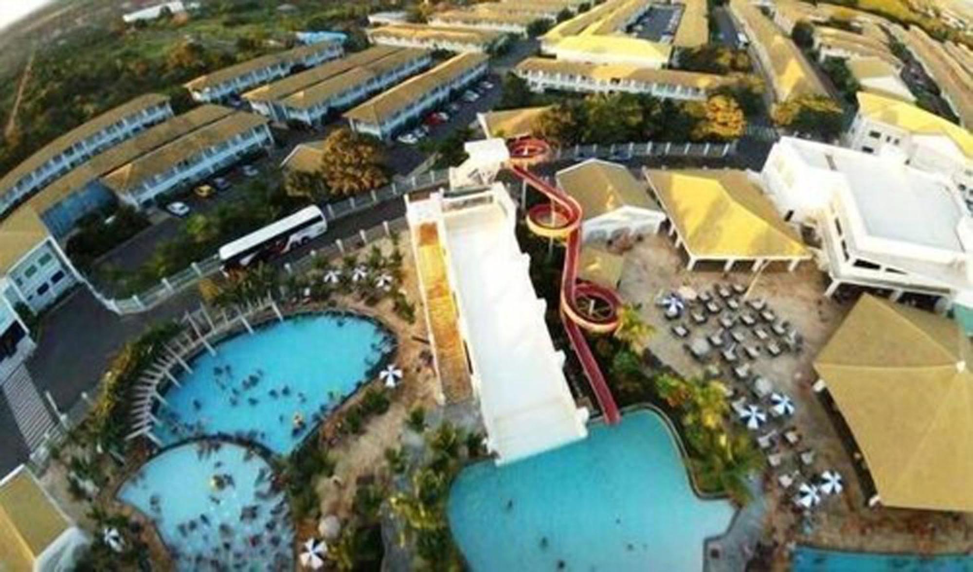 L'Acqua Diroma - Oficial - Piscinas 24 Horas Caldas Novas Eksteriør billede